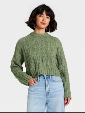 Universal Thread Olive Green Cable Knit V-Neck Sweater